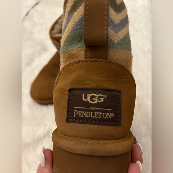 Ugg Boots - Picture 2 of 2